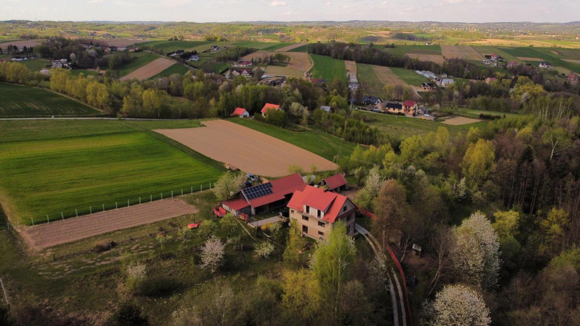 Agroturystyka U Babci Czchow ภายนอก รูปภาพ